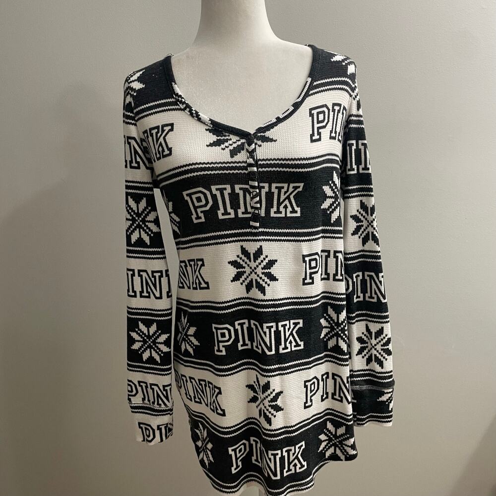 PINK Victoria’s Secret Thermal Sleep Top Snowflake Henley Size Medium